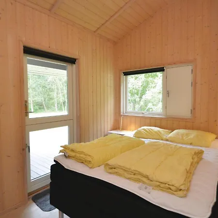 Gorgeous Home In Vaeggerlose With Wifi * Bøtø By